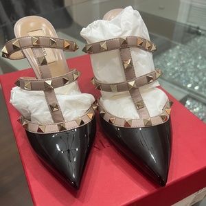 Rockstud mule 90 patent black/comb